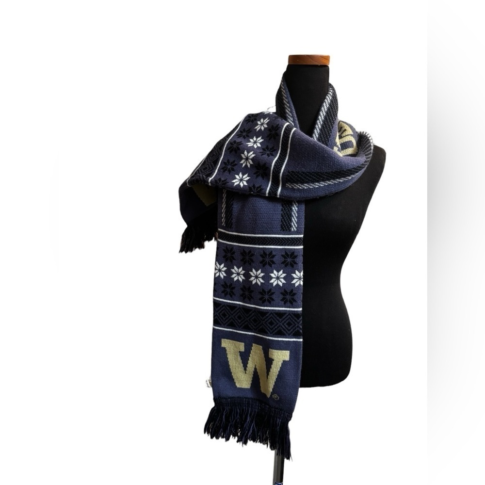 UNIVERSITY OF WASHINGTON HUSKIES winter scarf Unisex Purple and Gold UW EUC